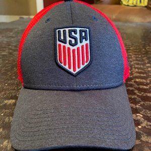 USA Soccer New Era Baseball Cap - Size Adjustable, Excellent Condition